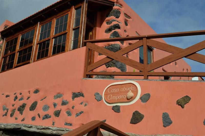 Casa Abuela Amparo * Frontera