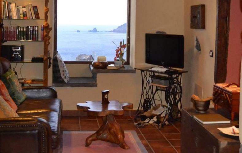 Casa Abuela Amparo Holiday home