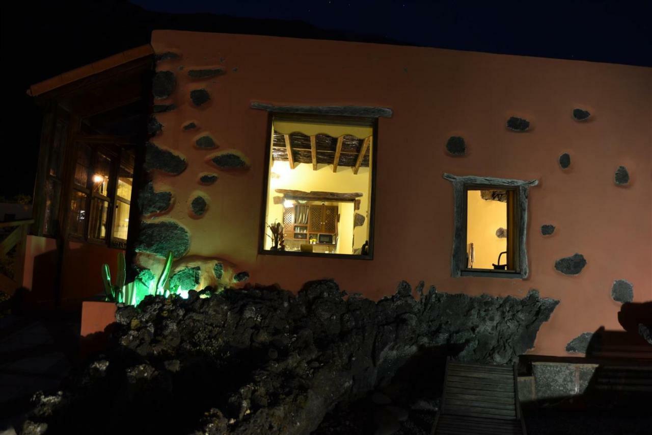 Casa Abuela Amparo Holiday home *